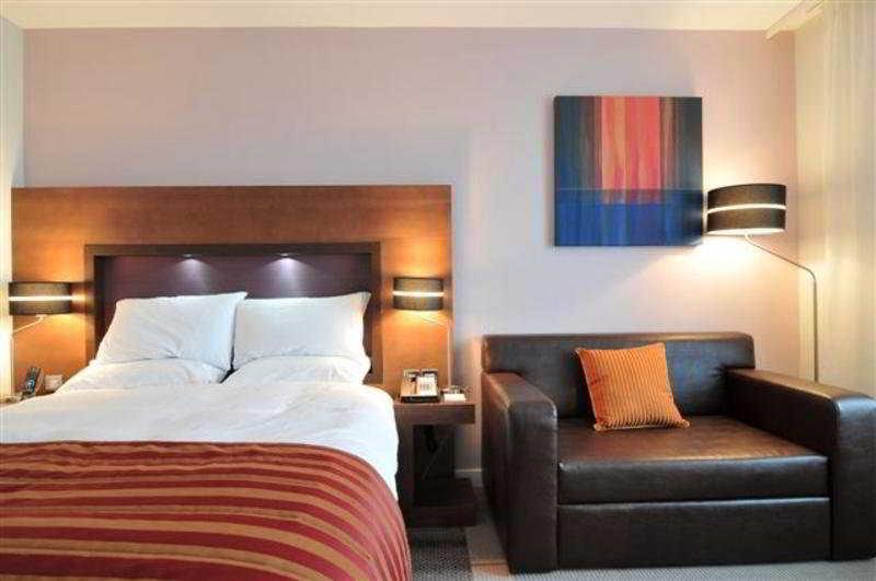 Ac Hotel By Marriott Manchester Salford Quays Ruang foto